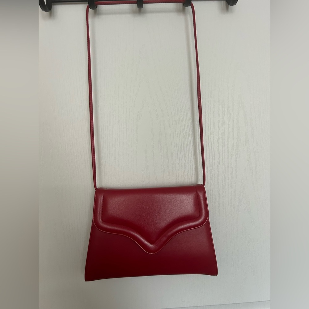 Elegant Red Women's Shoulder Bag